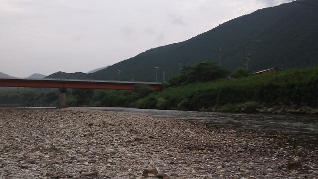 20140728-180843-12433800.jpg (120x68)
