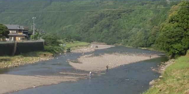 20140729-110020-68574600.jpg (120x61)