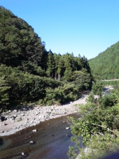 20160718-224849-26257400.jpg (68x90)